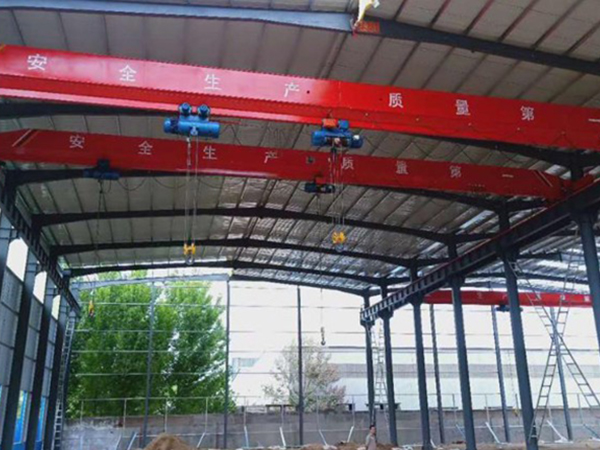 单梁九游起重机